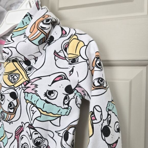 2/$15 Paw Patrol Hoodie Size 2 - Picture 2 of 4